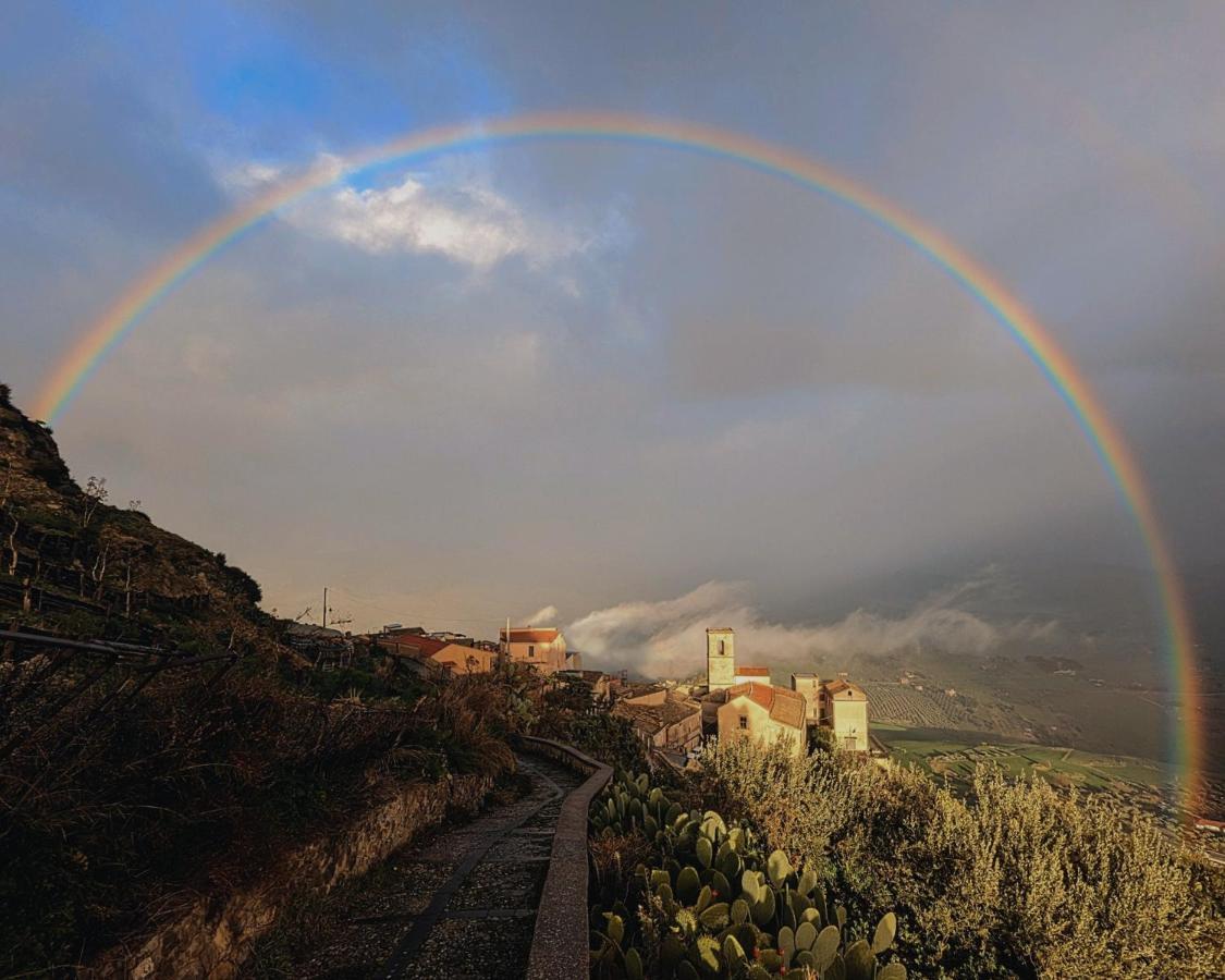 Case Al Borgo - Albergo Diffuso Agira Exterior photo