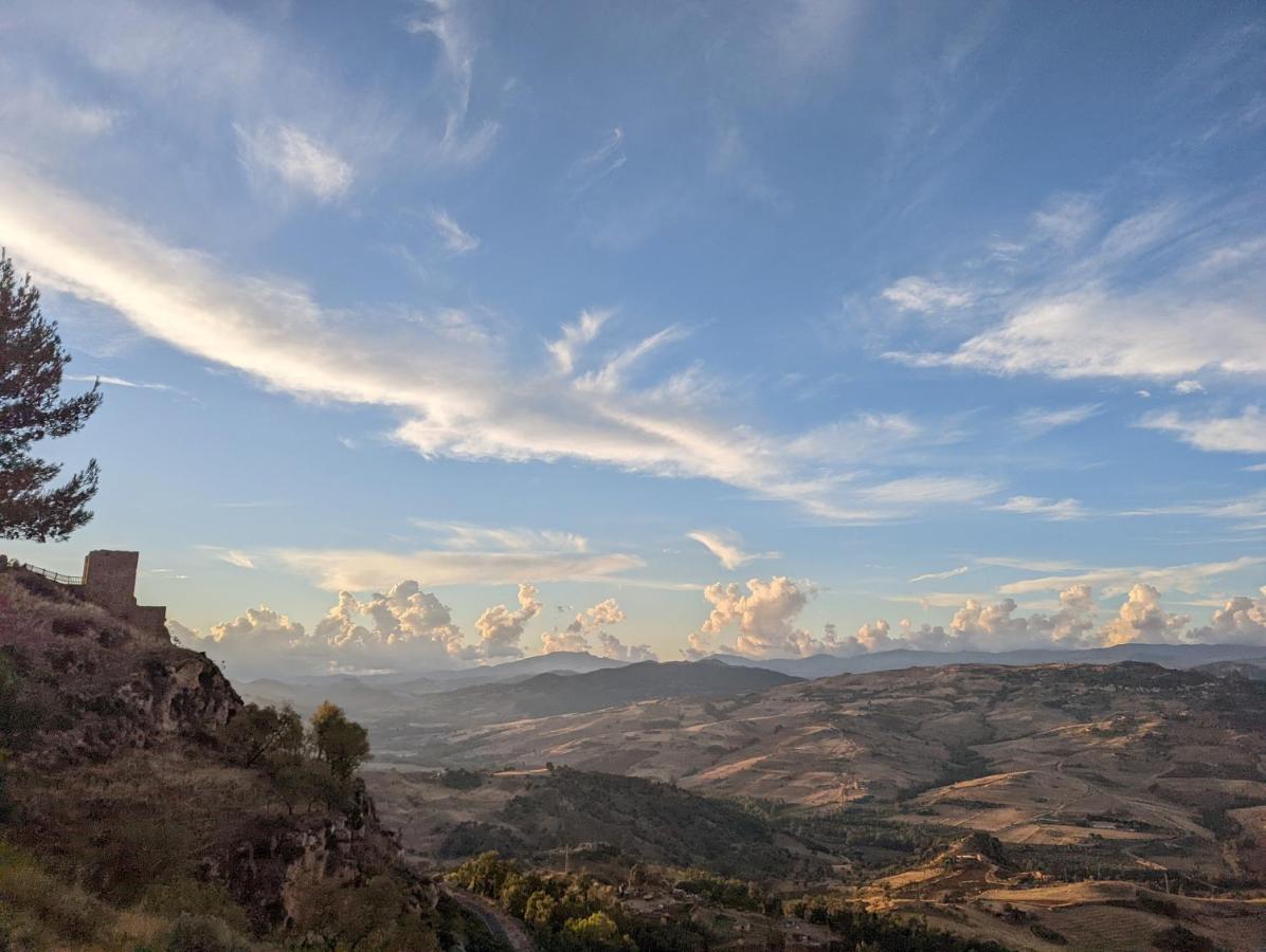 Case Al Borgo - Albergo Diffuso Agira Exterior photo